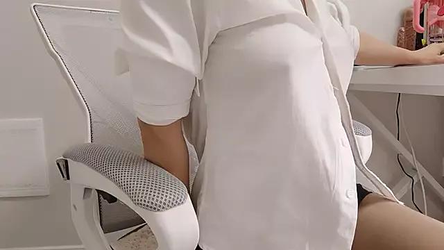 Photos of jiajia-999 from StripChat is Freechat