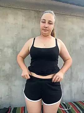 Joannakiss from StripChat is Freechat
