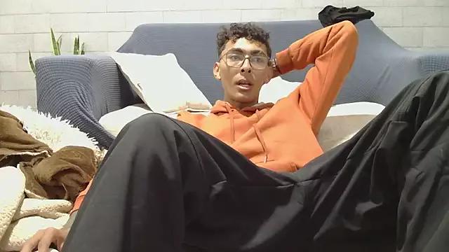 joel_sasha from StripChat is Freechat