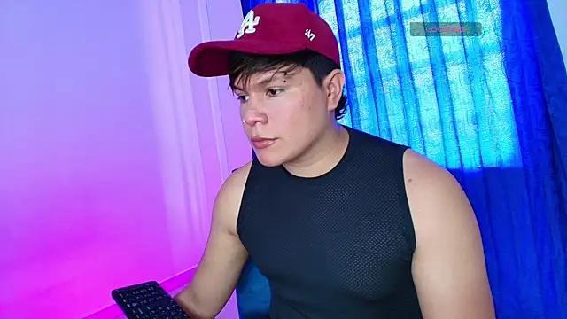 Check out our webcam shows gallery and message on a personal level with our sweet squirt cams hosts, showing off their natural physiques and sex toys.