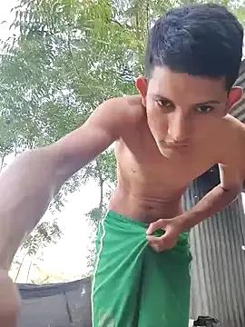 Juan_Hotcaliemte from StripChat is Freechat