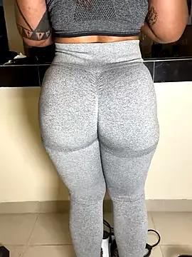 juicybatate from StripChat is Freechat