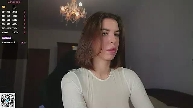 julianymphh from StripChat is Freechat