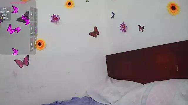 Julieta_Big from StripChat is Freechat