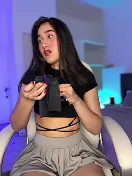 julieta_jhonss from StripChat is Freechat