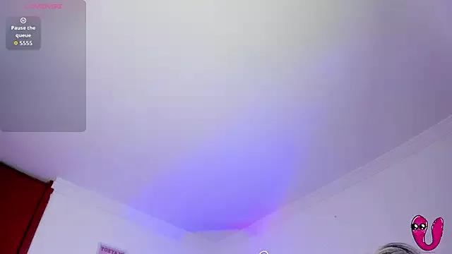 Check out our webcam shows gallery and message on a personal level with our sweet squirt cams hosts, showing off their natural physiques and sex toys.