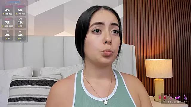 Julietasantos__ from StripChat is Freechat