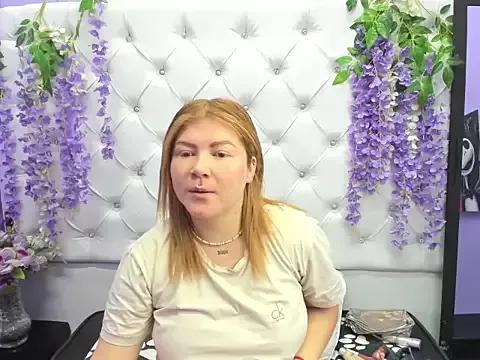 JuliettaRousse69 from StripChat is Freechat