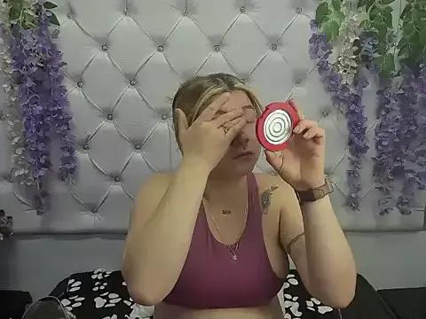 Check out our webcam shows gallery and message on a personal level with our sweet squirt cams hosts, showing off their natural physiques and sex toys.
