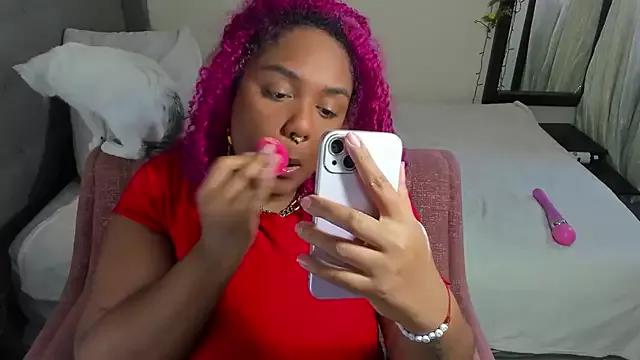 Just_Gissellex from StripChat is Freechat