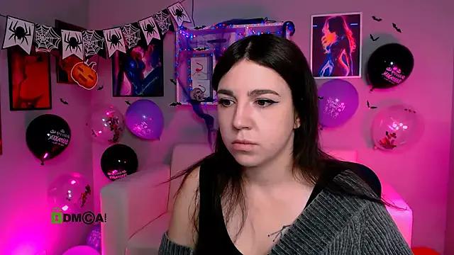 justcamila_ from StripChat is Freechat