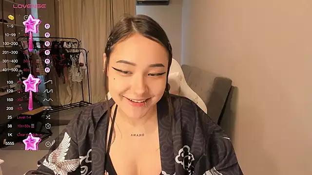 ka00ru_chan from StripChat is Freechat