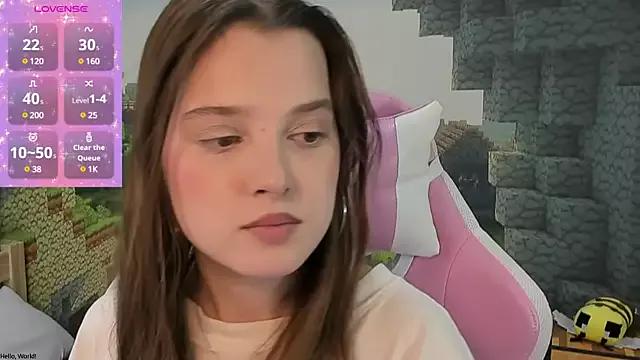 kaisajenner from StripChat is Freechat