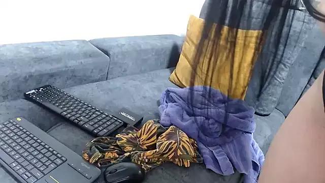 Check out our webcam shows gallery and message on a personal level with our sweet squirt cams hosts, showing off their natural physiques and sex toys.