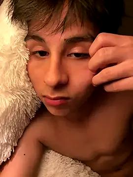 kaneky_07 from StripChat is Freechat