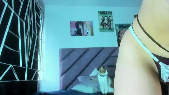 Check out our webcam shows gallery and message on a personal level with our sweet squirt cams hosts, showing off their natural physiques and sex toys.