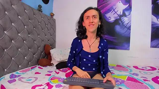 Check out our webcam shows gallery and message on a personal level with our sweet squirt cams hosts, showing off their natural physiques and sex toys.