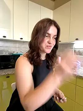 Karolina_llove from StripChat is Freechat