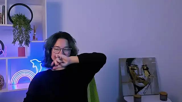 karolina_vendi from StripChat is Freechat