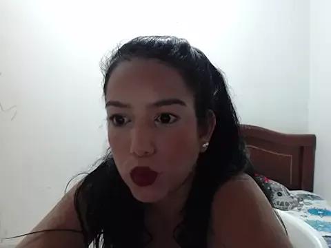 Karoline_gutierres from StripChat is Freechat