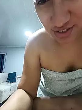 Karoline_Levy from StripChat is Freechat
