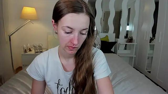 Check out our webcam shows gallery and message on a personal level with our sweet squirt cams hosts, showing off their natural physiques and sex toys.