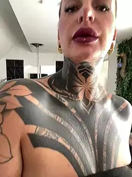 Photos of KathaleaNoir from StripChat is Freechat