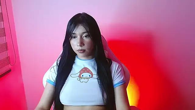 Check out our webcam shows gallery and message on a personal level with our sweet squirt cams hosts, showing off their natural physiques and sex toys.