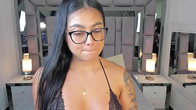 Check out our webcam shows gallery and message on a personal level with our sweet squirt cams hosts, showing off their natural physiques and sex toys.