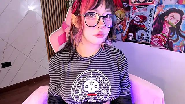 Check out our webcam shows gallery and message on a personal level with our sweet squirt cams hosts, showing off their natural physiques and sex toys.