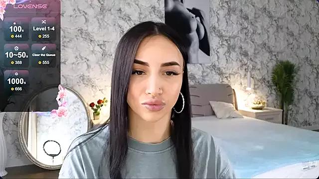 Check out our webcam shows gallery and message on a personal level with our sweet squirt cams hosts, showing off their natural physiques and sex toys.