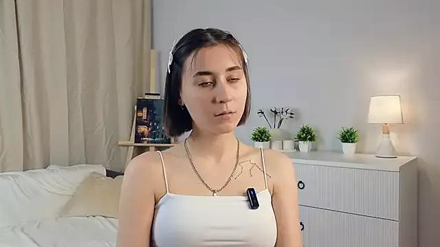KatieDensmore from StripChat is Freechat