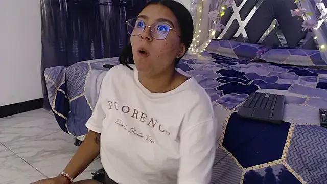 Check out our webcam shows gallery and message on a personal level with our sweet squirt cams hosts, showing off their natural physiques and sex toys.