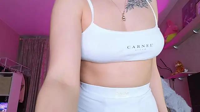 Katy_perry_ from StripChat is Freechat