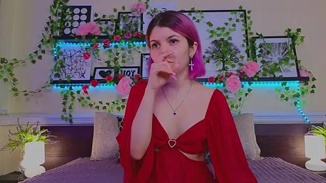 Check out our webcam shows gallery and message on a personal level with our sweet squirt cams hosts, showing off their natural physiques and sex toys.
