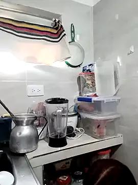 Katyuskka_love from StripChat is Freechat