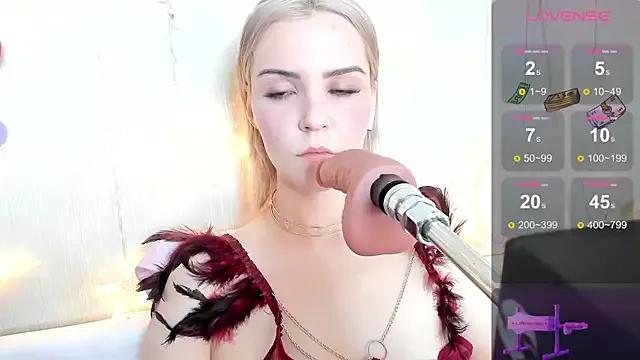 Kaya_Devis from StripChat is Freechat