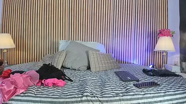 keeyla_stone from StripChat is Freechat