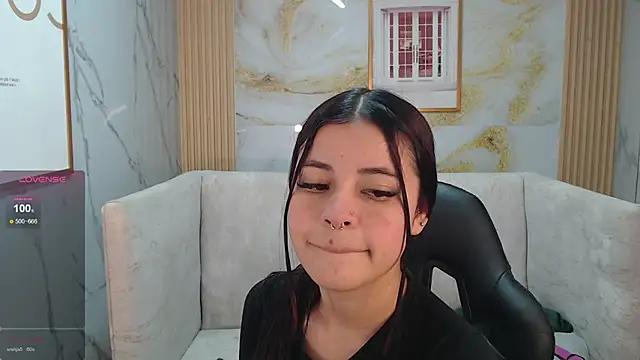 Check out our webcam shows gallery and message on a personal level with our sweet squirt cams hosts, showing off their natural physiques and sex toys.