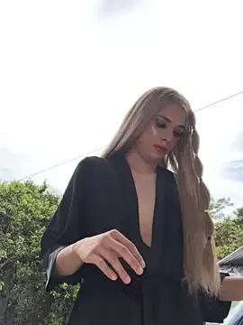 Kendall_Asher from StripChat is Freechat
