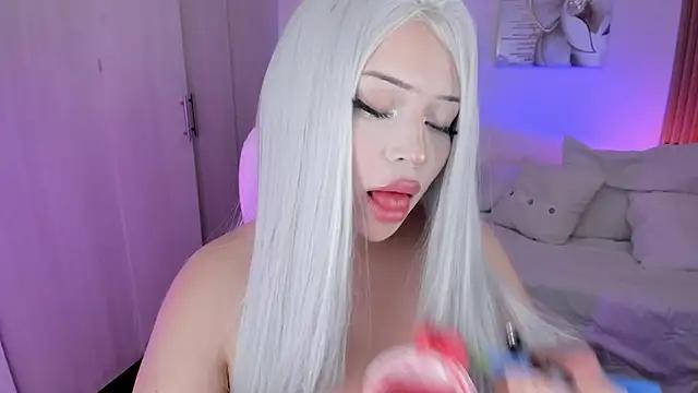 Check out our webcam shows gallery and message on a personal level with our sweet squirt cams hosts, showing off their natural physiques and sex toys.