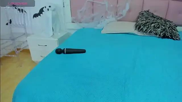 kendallsteele from StripChat is Freechat