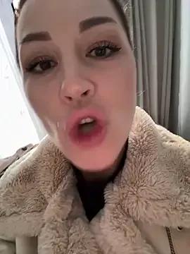 Check out our webcam shows gallery and message on a personal level with our sweet squirt cams hosts, showing off their natural physiques and sex toys.