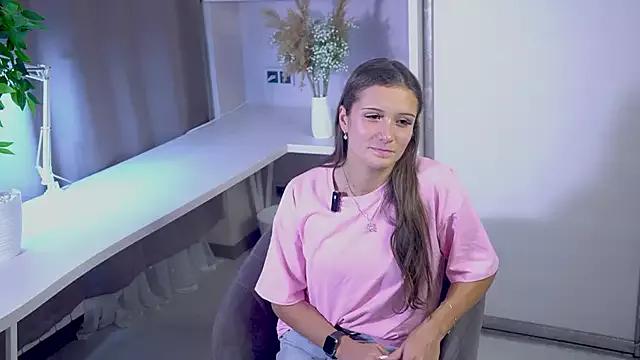 KeshaRachi from StripChat is Freechat