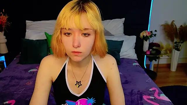 Check out our webcam shows gallery and message on a personal level with our sweet squirt cams hosts, showing off their natural physiques and sex toys.