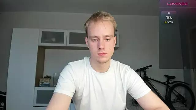 Kevin_Young_Cat from StripChat is Freechat