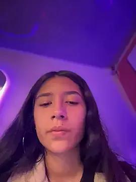Kiaa_scarlett from StripChat is Freechat