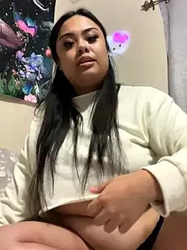 kiaradanielaxx from StripChat is Freechat