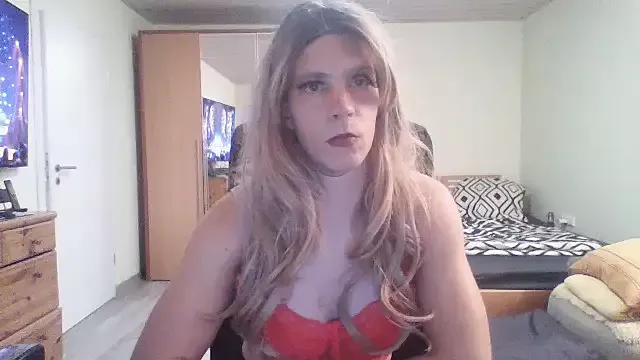 Kinky-Kristina from StripChat is Freechat