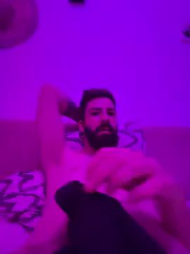 kinkyguy04 from StripChat is Freechat